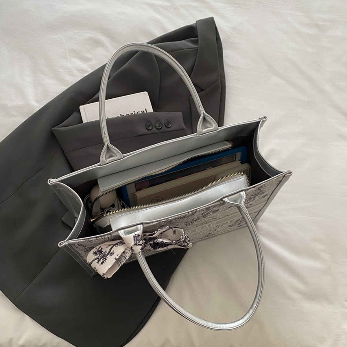 Luxury Elegant Women Tote Bag  - Luxury Bags Reseller 리뷰 및 가격