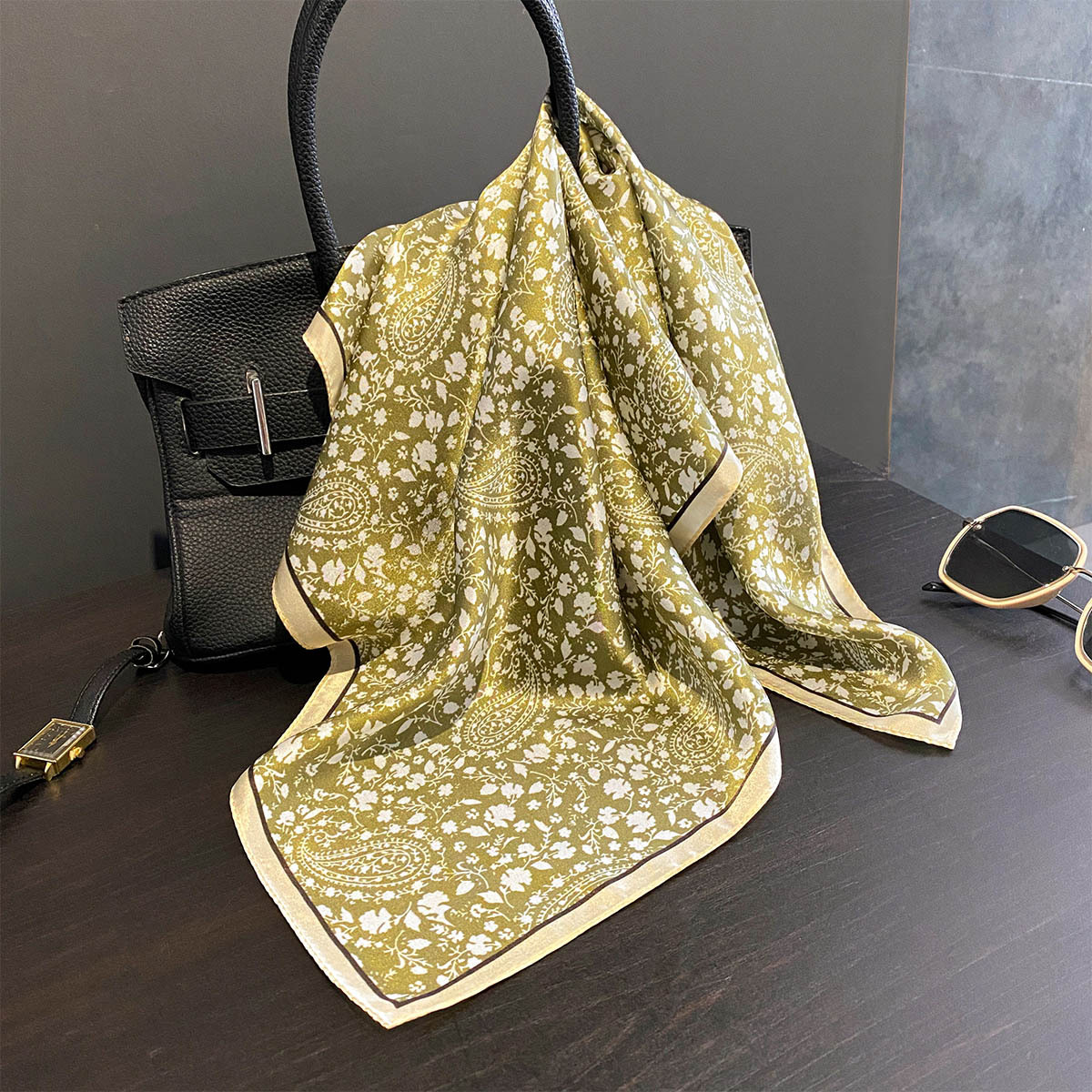 Luxury 100% Pure Silk Square S - Luxury Bags Online 리뷰 및 가격