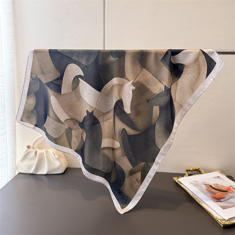 70cm Luxury Silk Square Scarf  - Luxury Bags For Summer 리뷰 및 가격