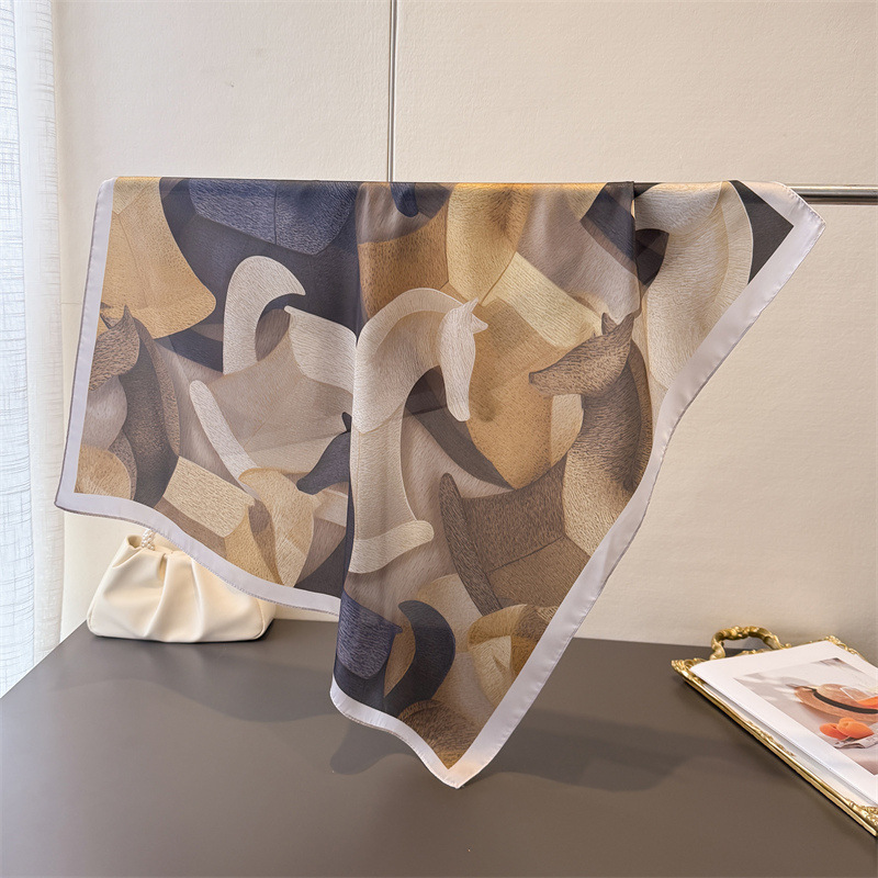 70cm Luxury Silk Square Scarf  - Luxury Bags For Summer 리뷰 및 가격