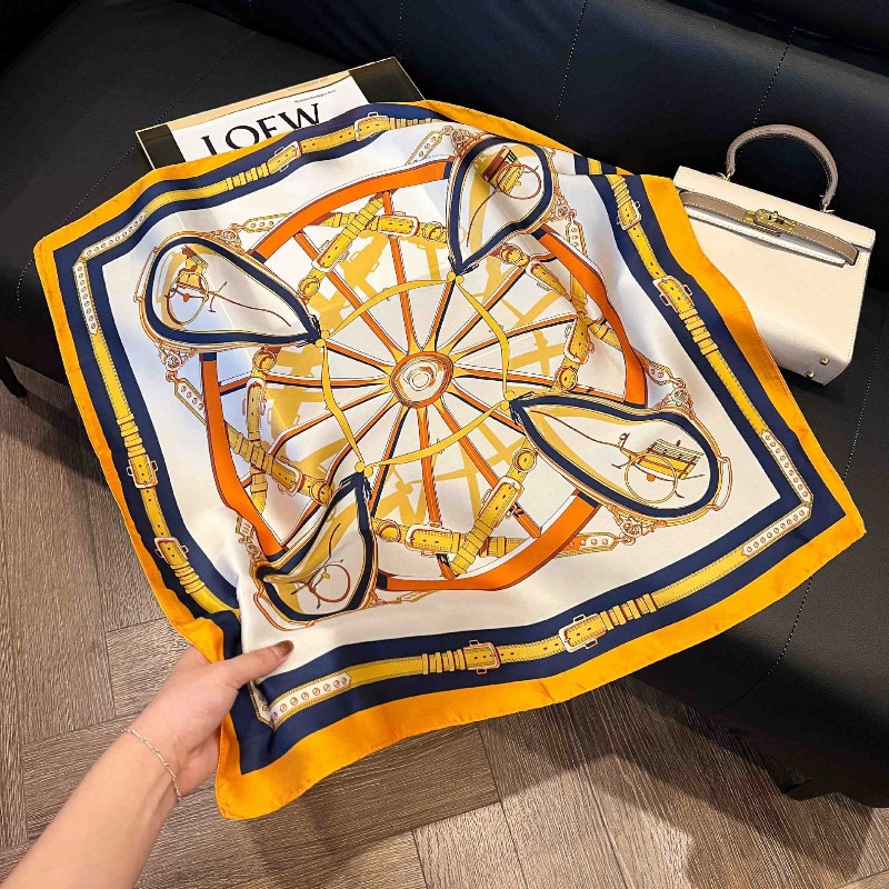 Luxury Design Skinny Silk Squa - Luxury Bags Online 리뷰 및 가격