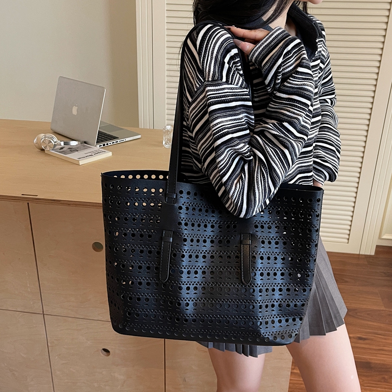 Large Size Shoulder Tote Bags  - Luxury Bags Reseller 리뷰 및 가격
