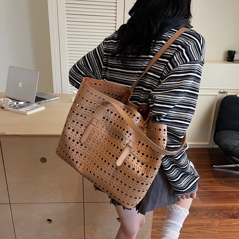 Large Size Shoulder Tote Bags  - Luxury Bags Reseller 리뷰 및 가격