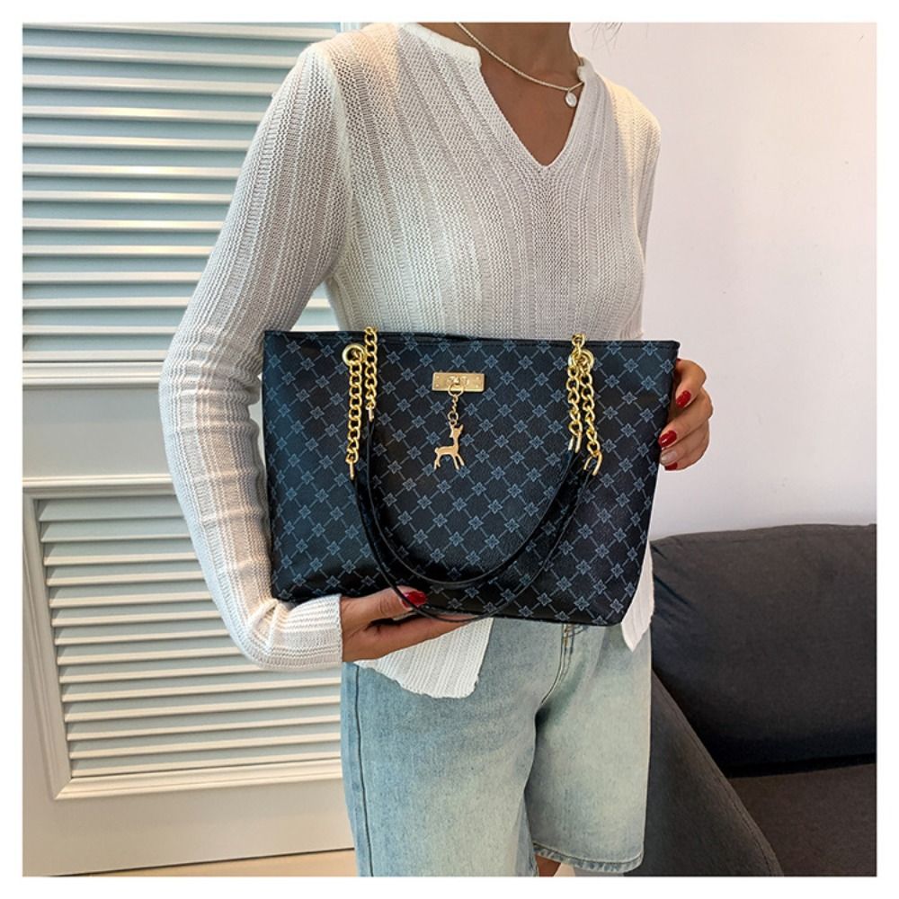 Women Luxury Design Tote Bag   - Luxury Bags Reseller 리뷰 및 가격