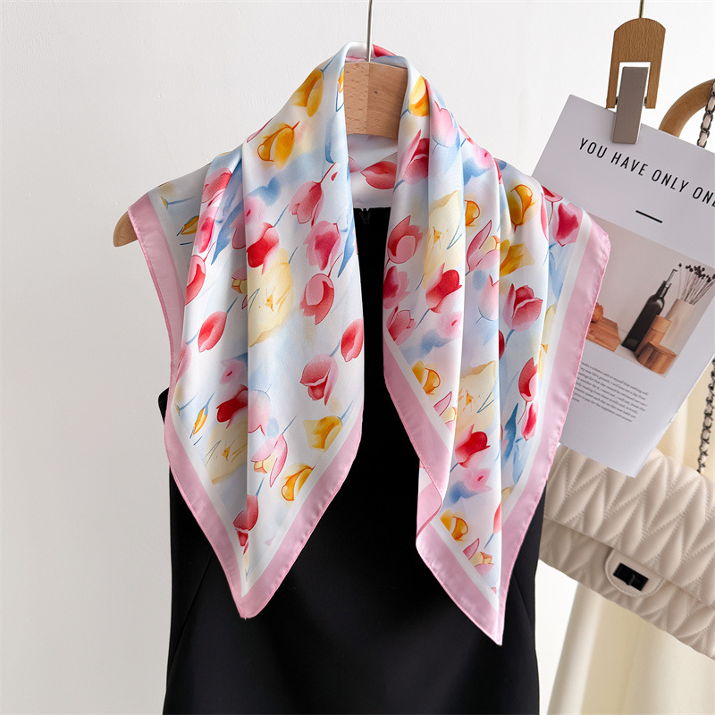 Luxury Printed Square Scarves  - Luxury Bags For Summer 리뷰 및 가격