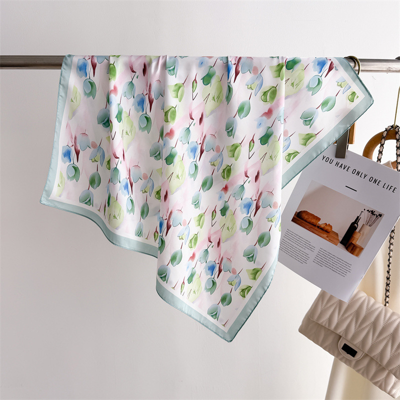 Luxury Printed Square Scarves  - Luxury Bags For Summer 리뷰 및 가격