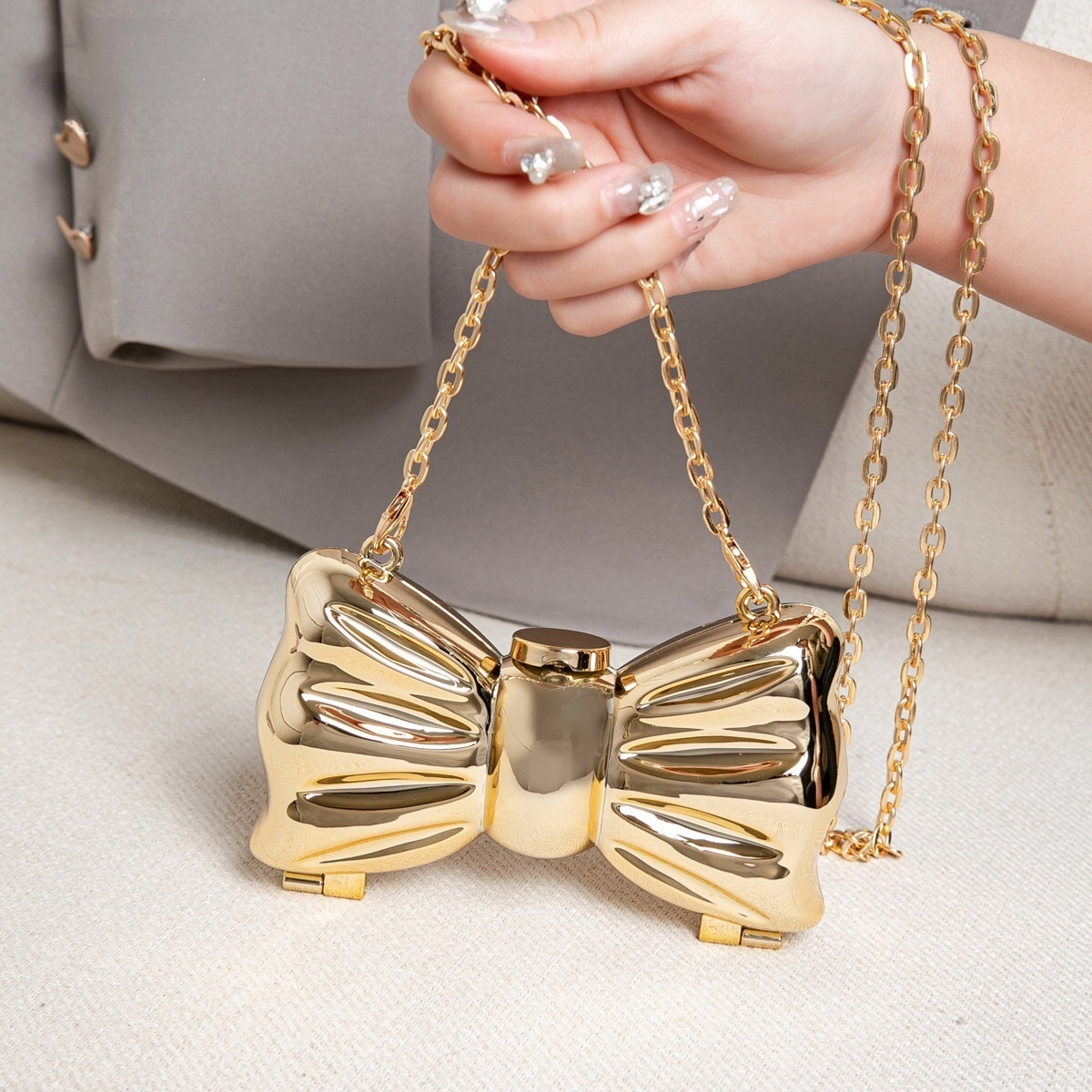 Luxury Fashion Metal Mini Hand - Luxury Bags Online 리뷰 및 가격